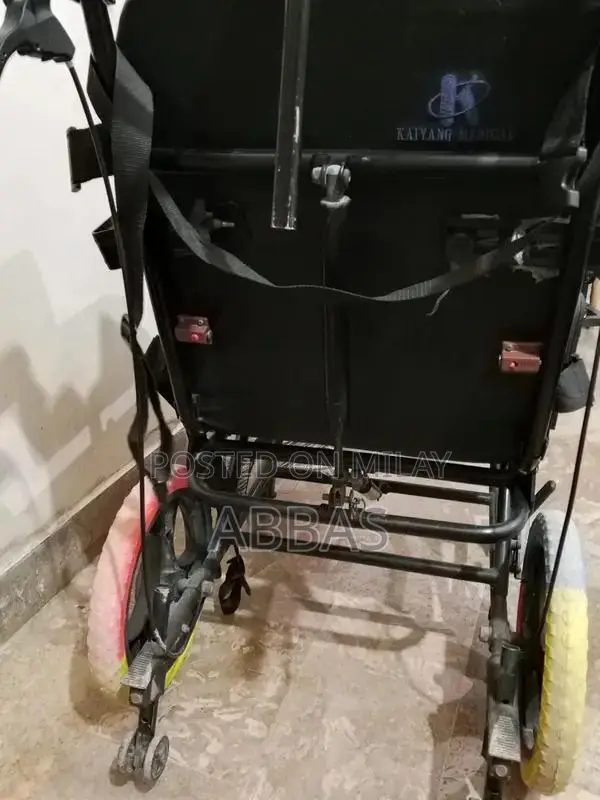 Comfortable Manual Wheelchair with Reclining Option for Enhanced Mobil