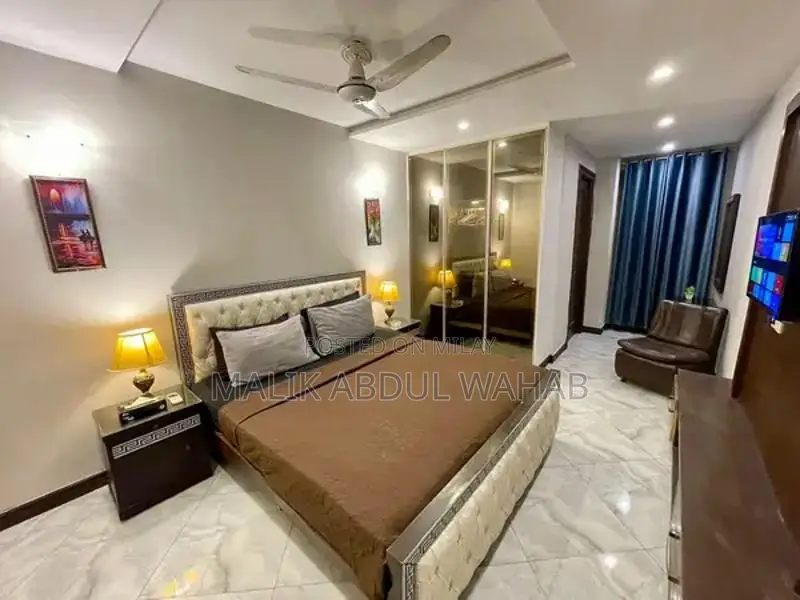 Luxury 2-Bedroom Furnished Apartment with Family-Friendly Amenities