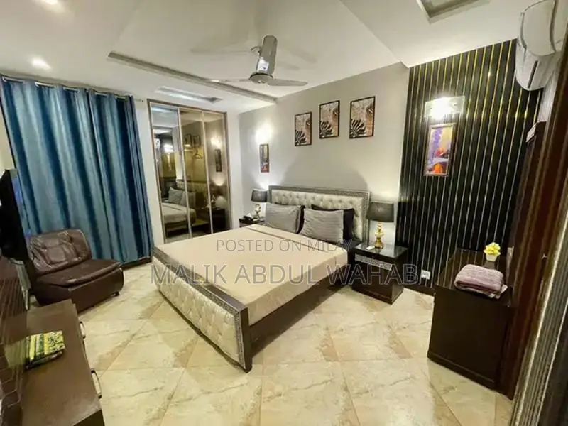 Luxury 2-Bedroom Furnished Apartment with Family-Friendly Amenities