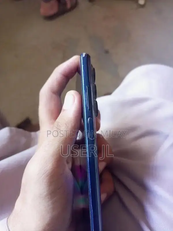 High-Performance Gaming Smartphone Edge 2021