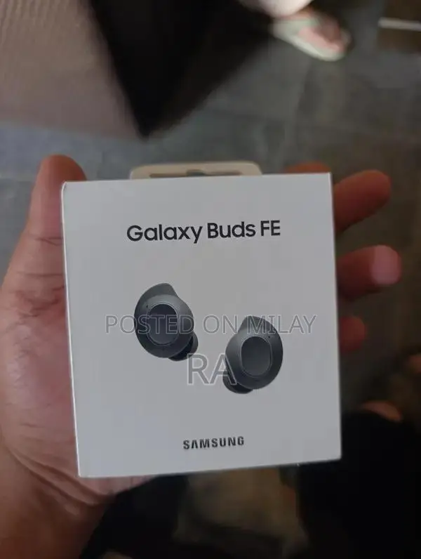 Samsung Galaxy Buds FE Graphite Wireless Earbuds