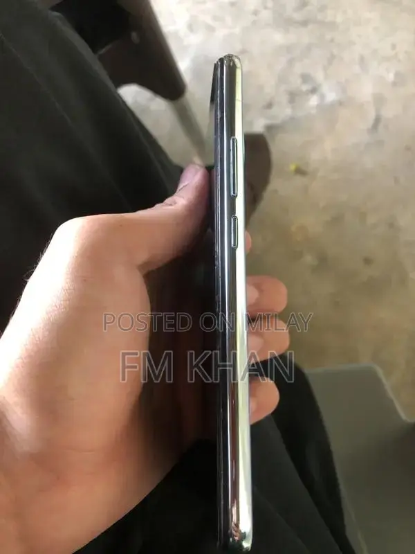 High Performance Smartphone with Large Storage