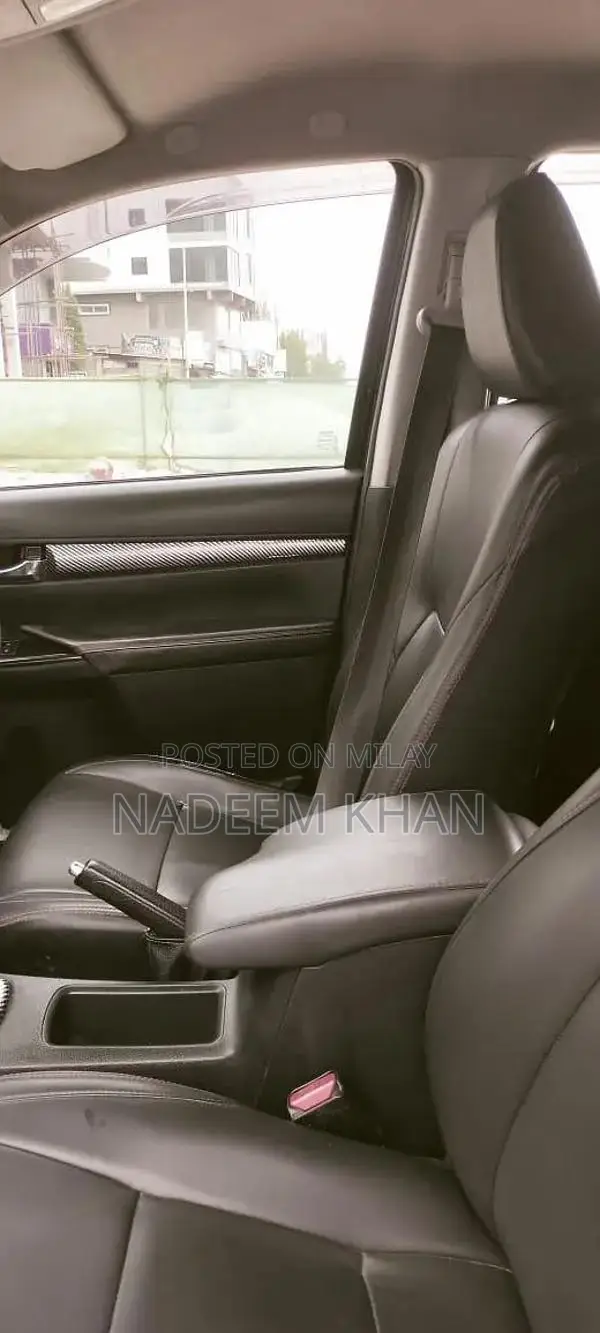 Toyota Hilux Revo 2017 Pickup Truck