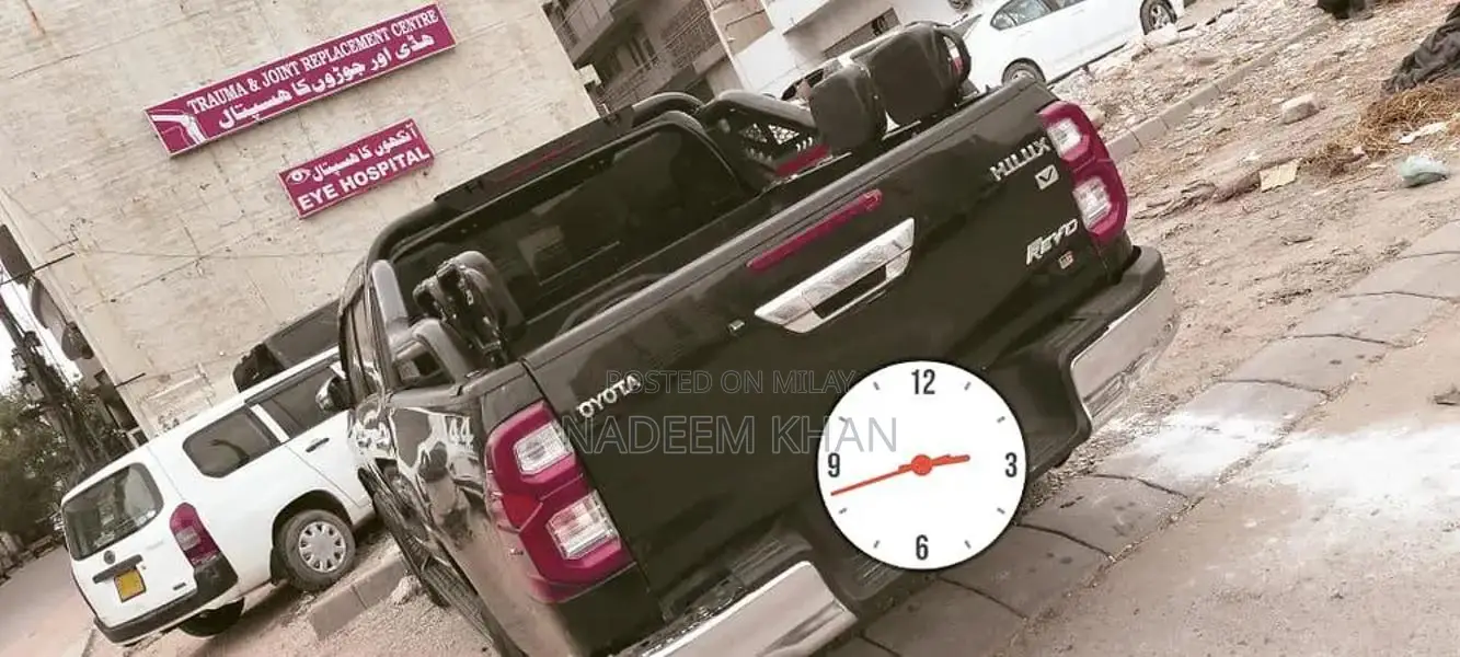 Toyota Hilux Revo 2017 Pickup Truck