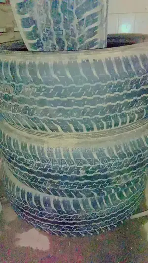 Dunlop All-Terrain SUV Tire 265/60 R18 - High Performance Off-Road Rad