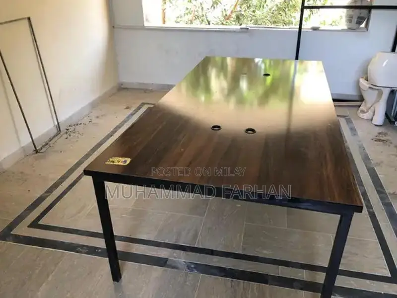 Office Tables for Professional Workspaces