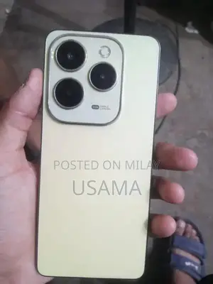 Photo - Infinix Hot 40 Smartphone - 8GB RAM, 256GB Storage