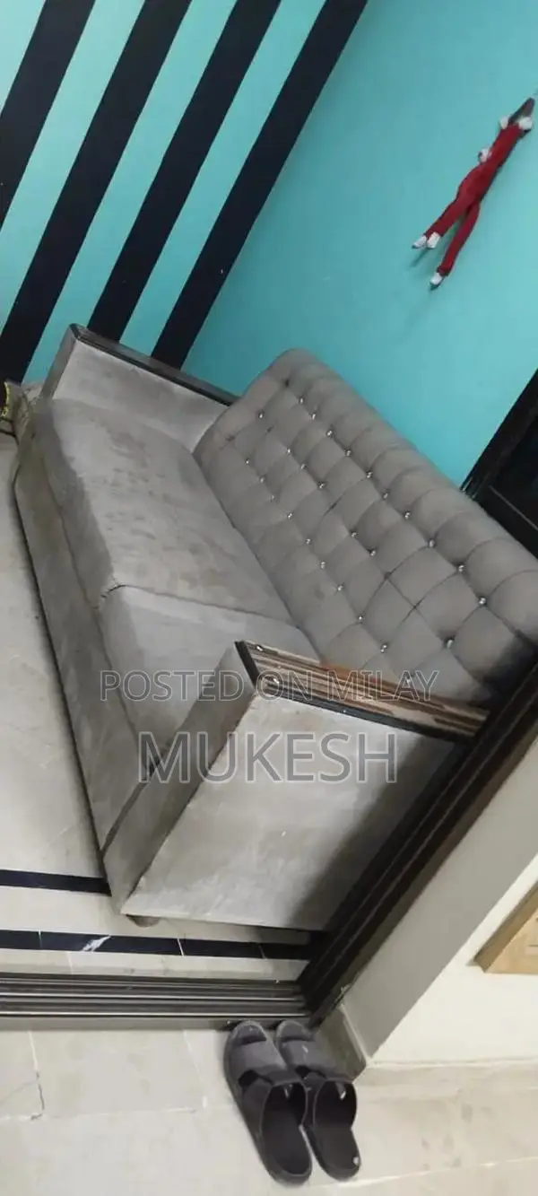 5-Seater Wooden Living Room Sofa Set with Protective Covers