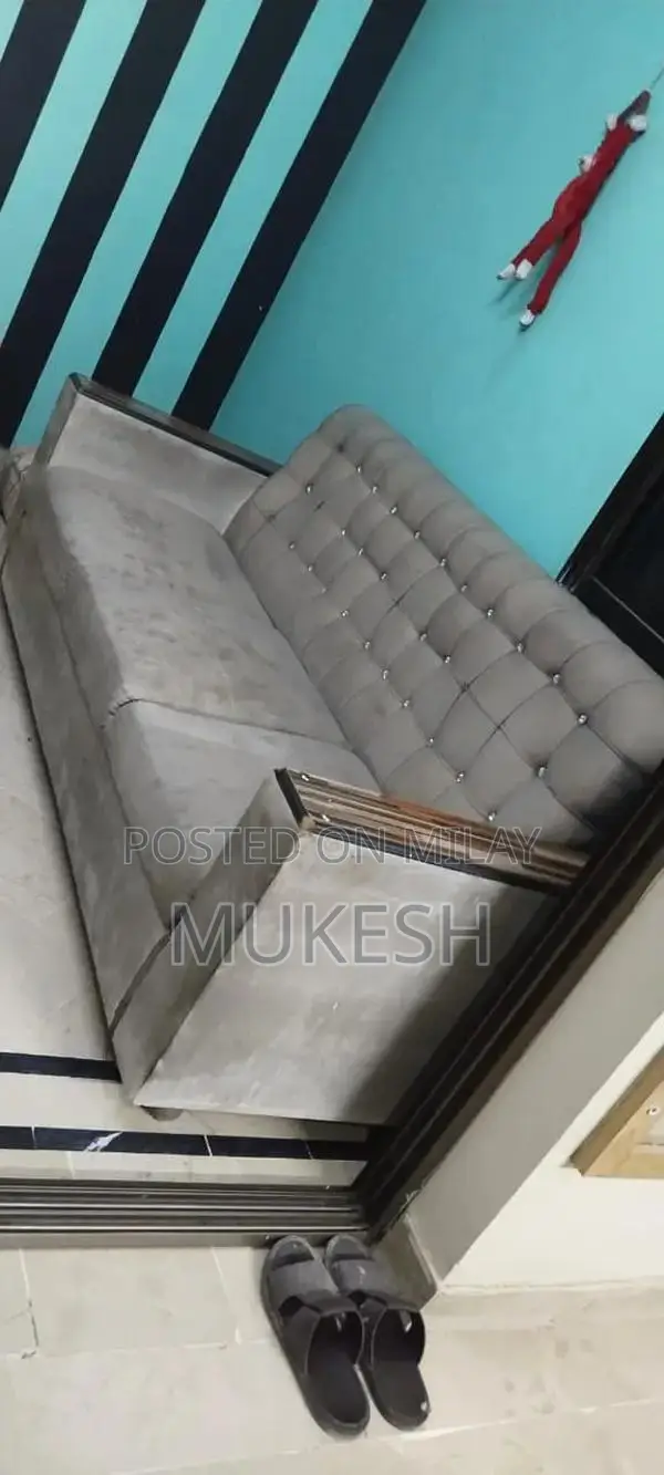 5-Seater Wooden Living Room Sofa Set with Protective Covers