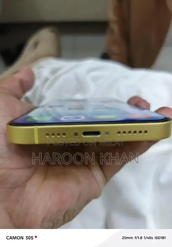 Apple iPhone 14 Plus - 128GB Smartphone with High Battery Health