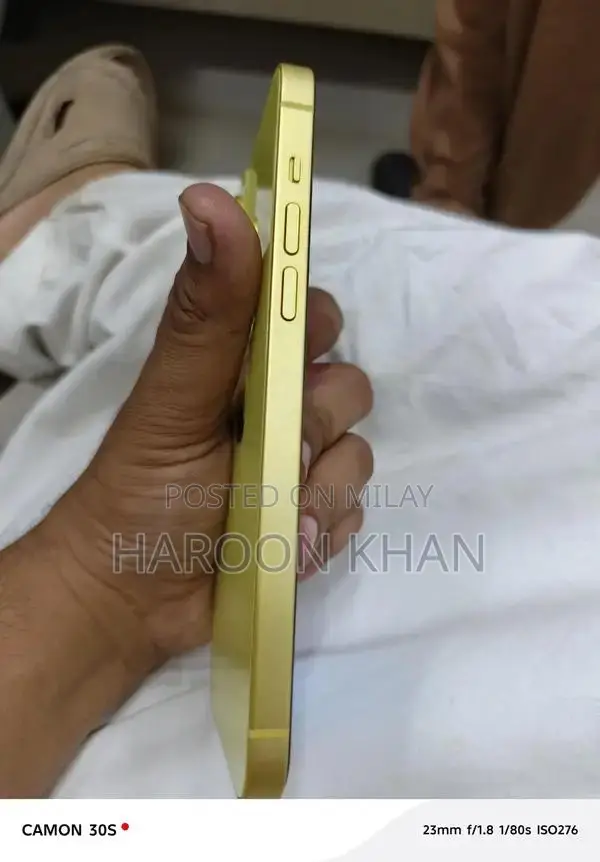 Apple iPhone 14 Plus - 128GB Smartphone with High Battery Health