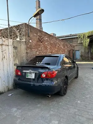 Photo - Toyota Corolla 2004 Automatic Sedan