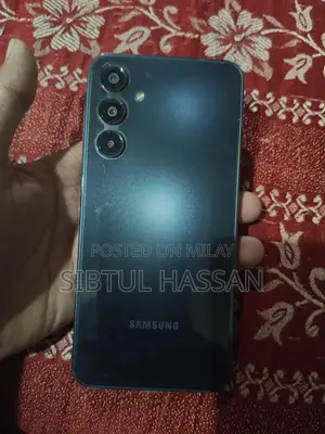 Samsung Galaxy Smartphone with Large Storage and Ample RAM