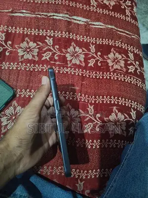 Samsung Galaxy Smartphone with Large Storage and Ample RAM