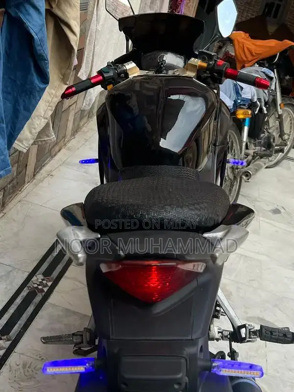 Zongshen CBR 150cc Motorcycle Replica - Black Paint