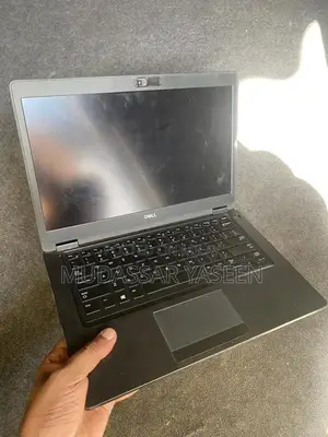 Dell Latitude 5490 Business Laptop - Slim & Powerful