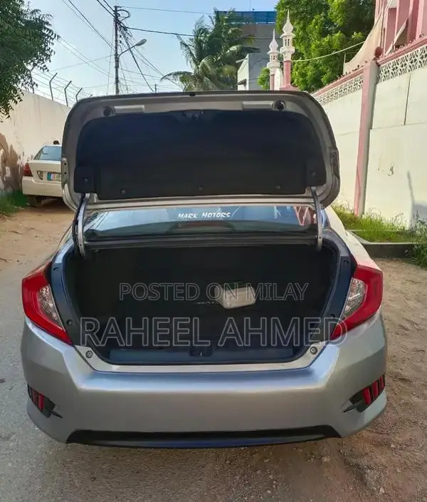 Honda Civic 1.8 Oriel UG Sedan - Top Variant 2018 Model