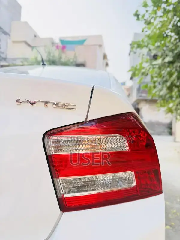 Honda City 1.3 IVTEC Manual Sedan - Pristine Condition