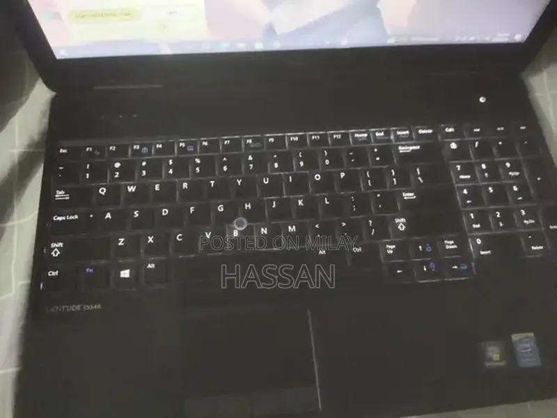 Dell Core i7 High-Performance Professional Laptop