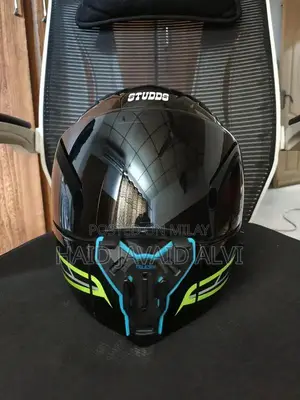 Studds Ninja Elite Full-Face Motorcycle Helmet with Black Visor