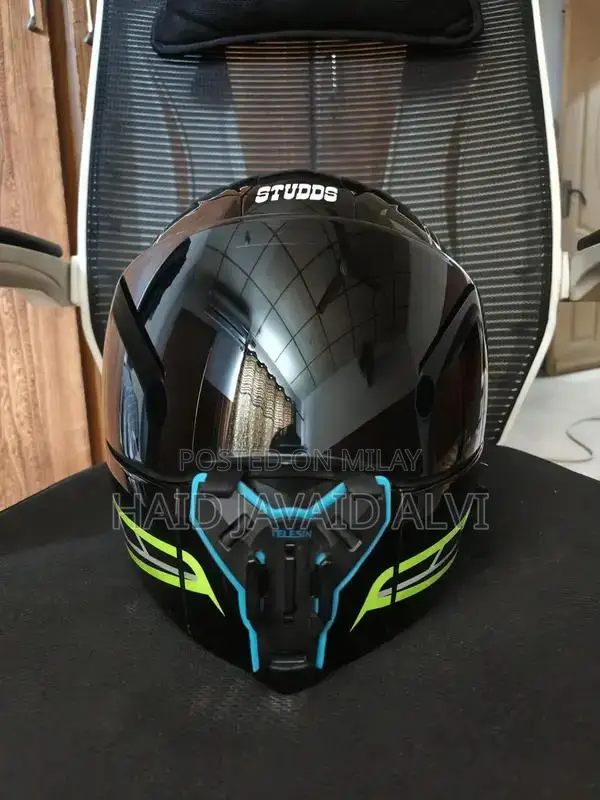 Studds Ninja Elite Full-Face Motorcycle Helmet with Black Visor