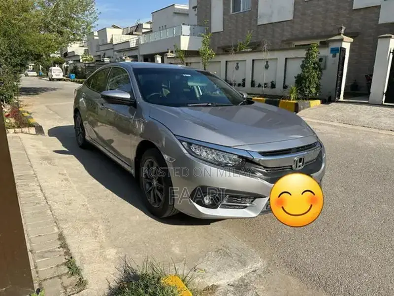 2021 Honda Civic Top Trim - Dealership Maintained Sedan