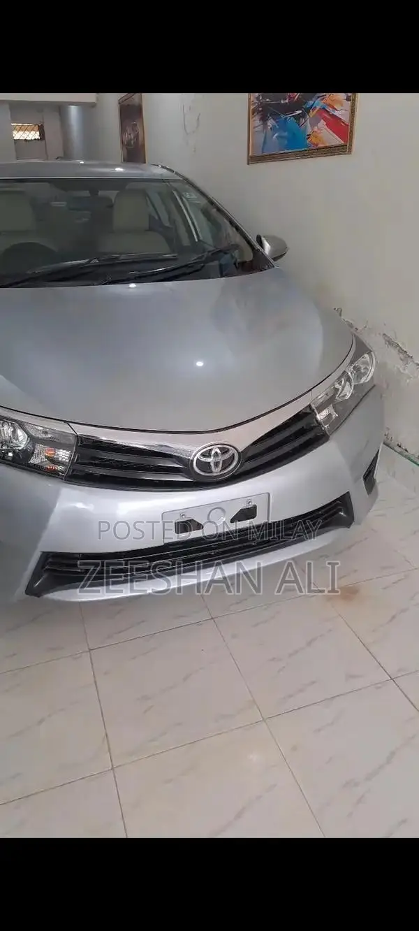 Toyota GLI Sedan - Well-Maintained Compact Car