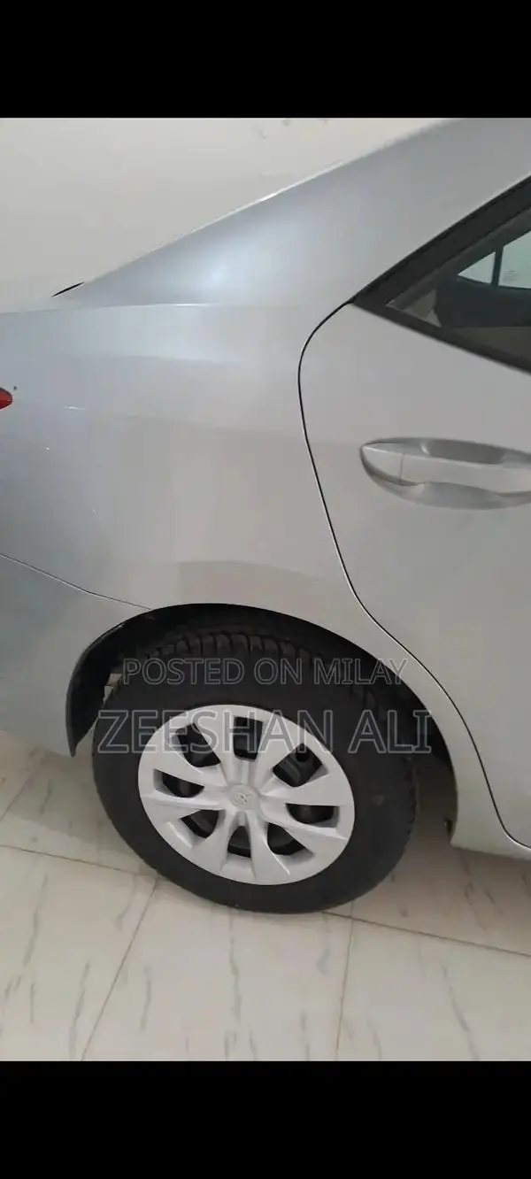 Toyota GLI Sedan - Well-Maintained Compact Car