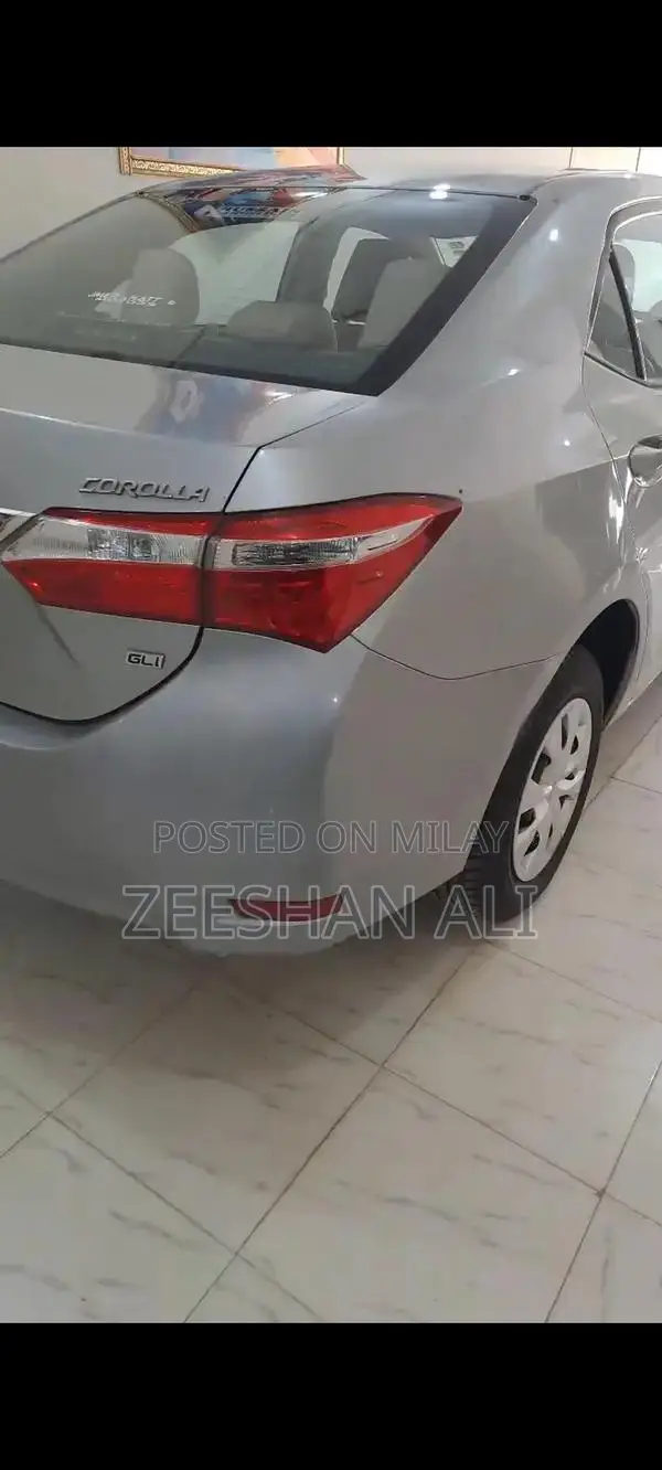 Toyota GLI Sedan - Well-Maintained Compact Car