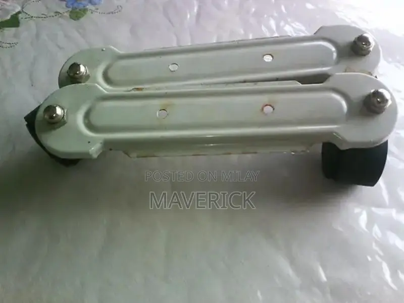 DeLonghi Electric Oil-Filled Radiator Heater with Thermostat