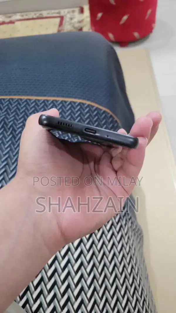 Samsung Galaxy A33 Smartphone - First-Hand Used Device