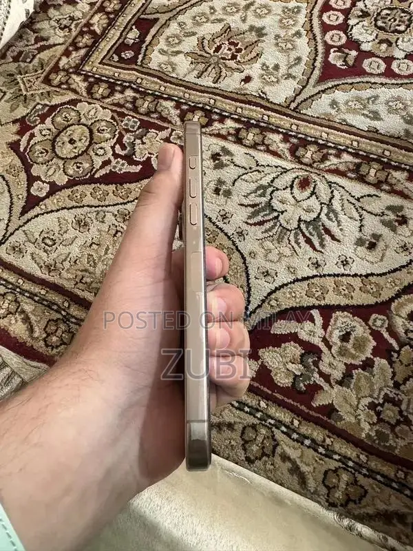 Premium Waterproof Smartphone with Advanced Features