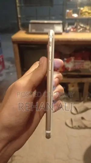 New Apple iPhone 7 32 GB Rose Gold