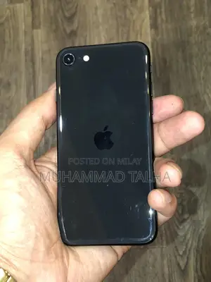 Apple iPhone SE (2020) 64 GB Black