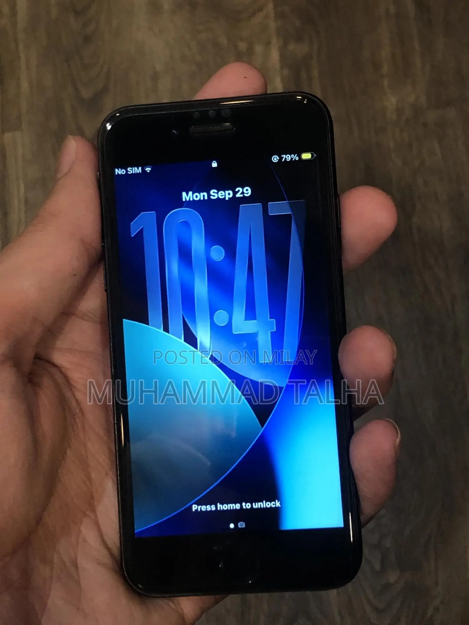 Apple iPhone SE (2020) 64 GB Black