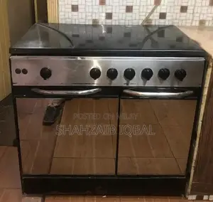 Used Gas Cooking Range with Functional Oven and Grill