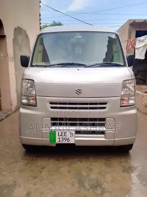 Suzuki Every Auto PC Minivan - Compact MPV with Android Panel