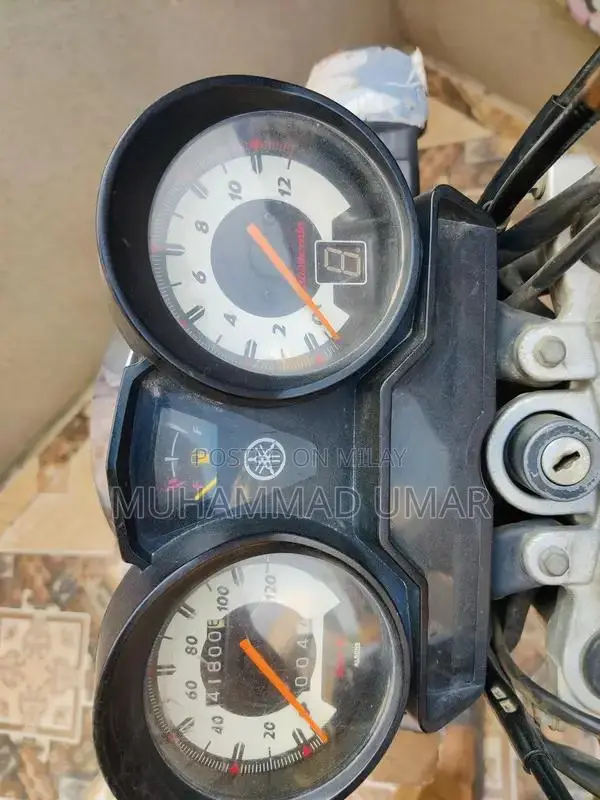 Yahama YB 125 Motorcycle - 2018 Model Single Owner Bike