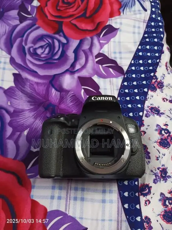 Canon EOS 750D DSLR Digital Camera Body