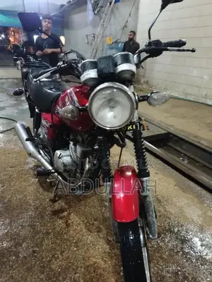 Suzuki GS150SE Motorcycle - 2021 Model Red Bike