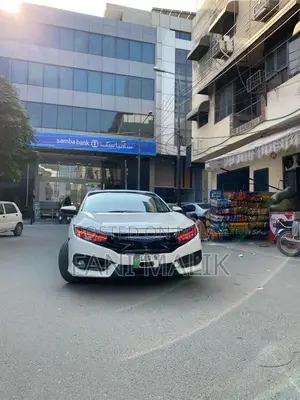 Honda Civic 2018 Sedan Reliable Compact Car