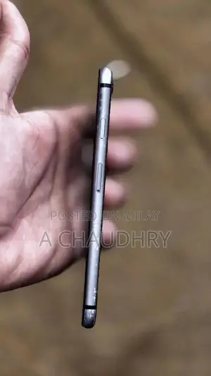 Pre-Owned iPhone 8 Unlocked All Network Compatibility