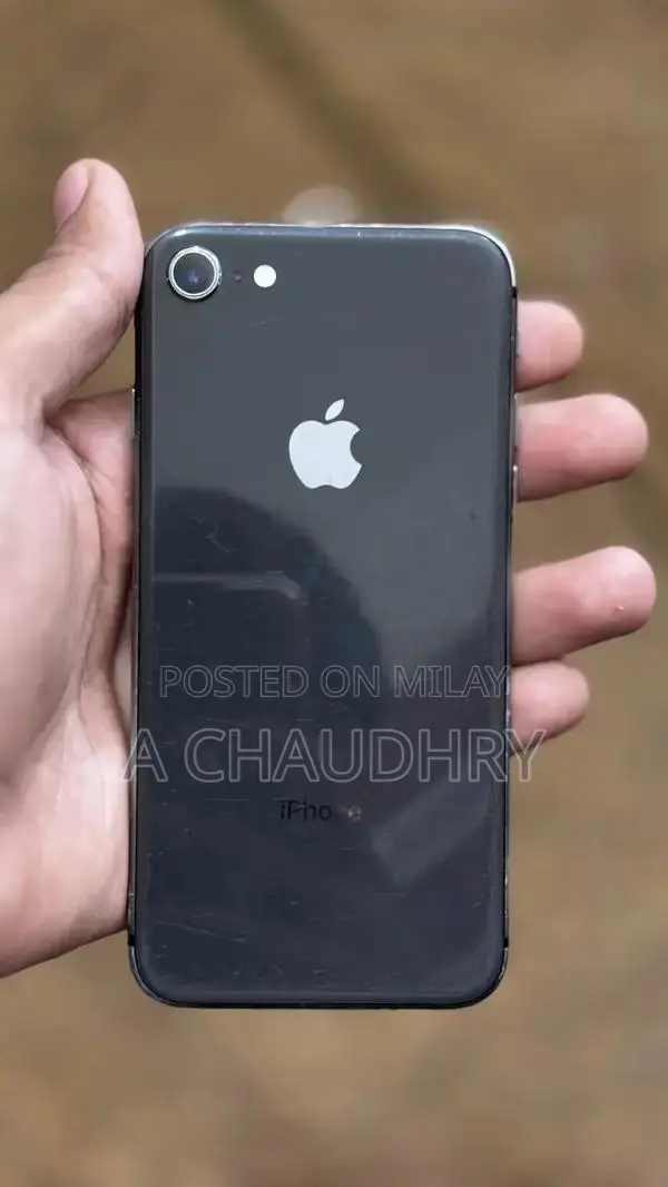 Pre-Owned iPhone 8 Unlocked All Network Compatibility