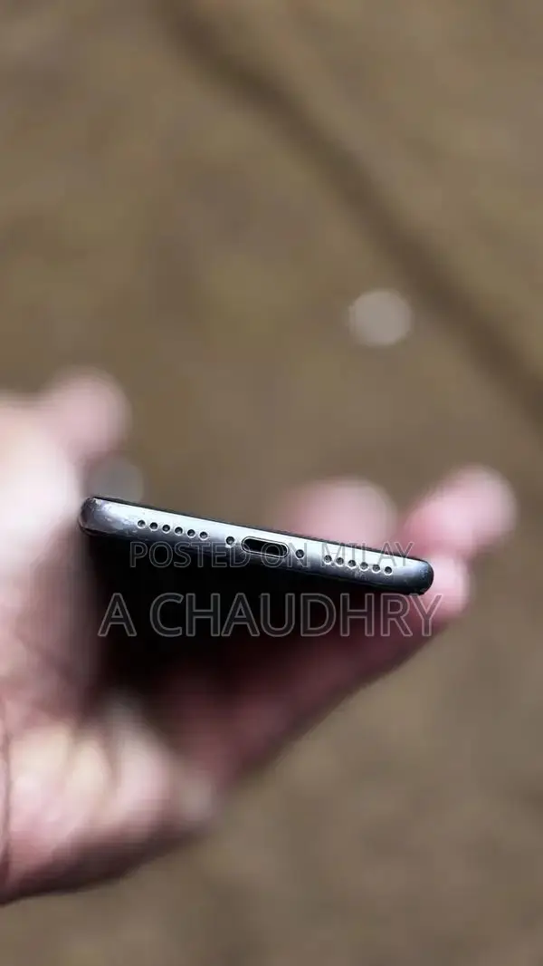 Pre-Owned iPhone 8 Unlocked All Network Compatibility