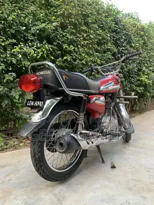 Honda CG 125 Motorcycle - 2009 Model in Excellent Condition