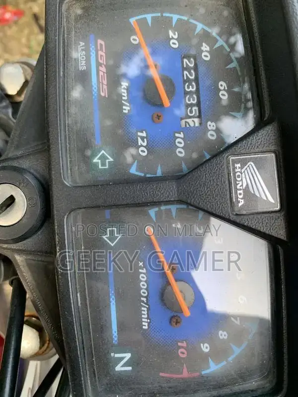 Honda CG 125 Motorcycle - 2009 Model in Excellent Condition