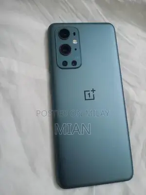 OnePlus 9 Pro 5G Smartphone with Dual SIM