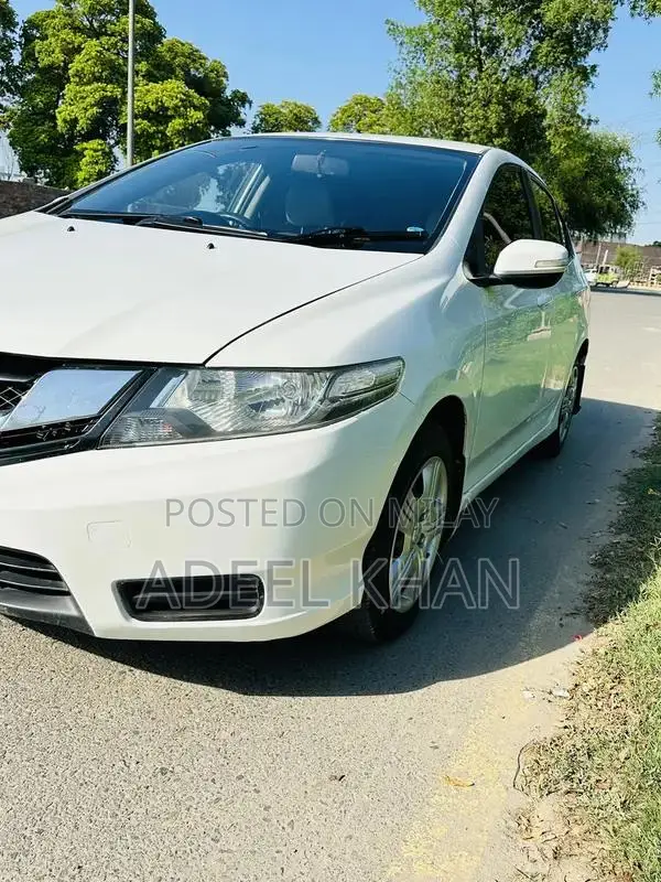 Honda City 2018 Sedan - Well-Maintained Low Mileage Vehicle