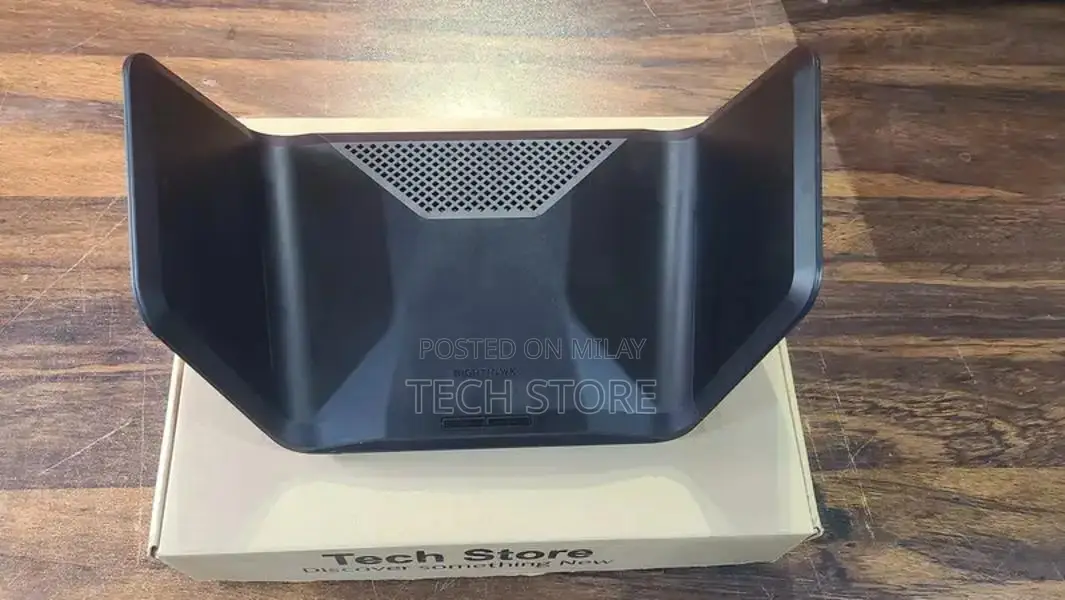 NETGEAR Nighthawk WiFi 6 Tri-Band Router - High-Speed Networking