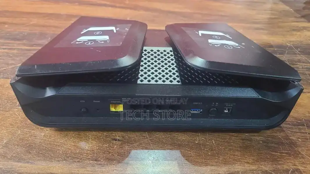 NETGEAR Nighthawk WiFi 6 Tri-Band Router - High-Speed Networking